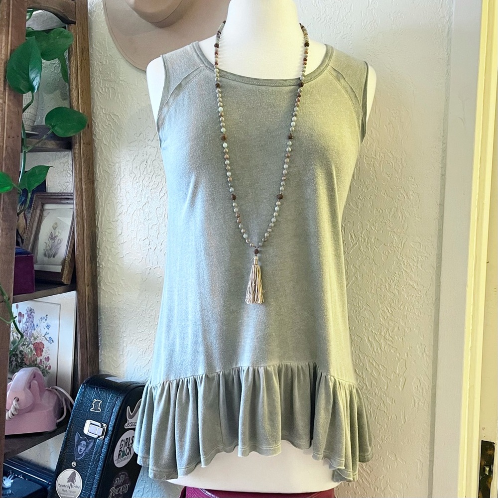 ✦ Dantelle ✦ Green/Grey Sleeveless Top ✦ Size Small